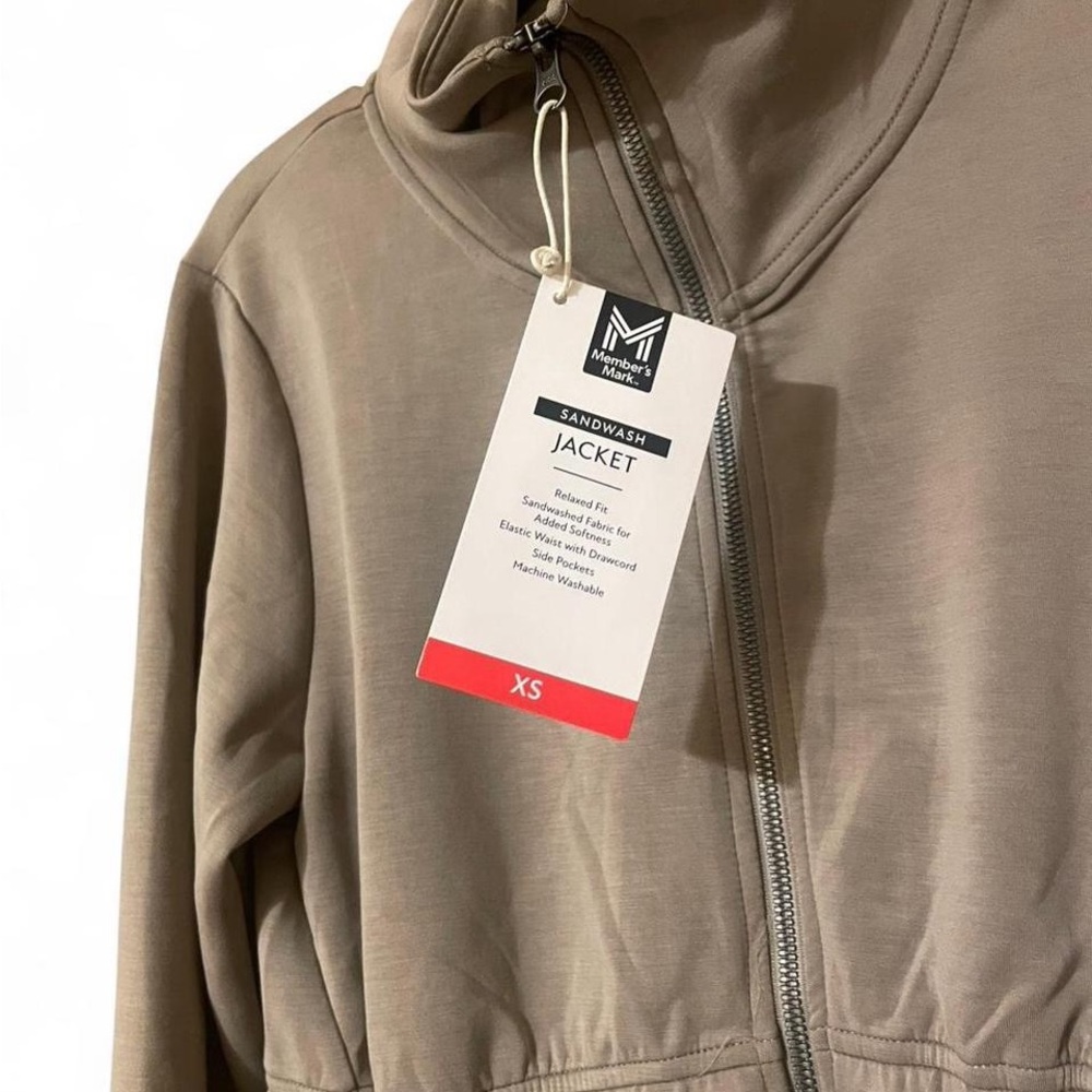 Elegant Gray Utility Jacket for Women - Picture 2 of 3